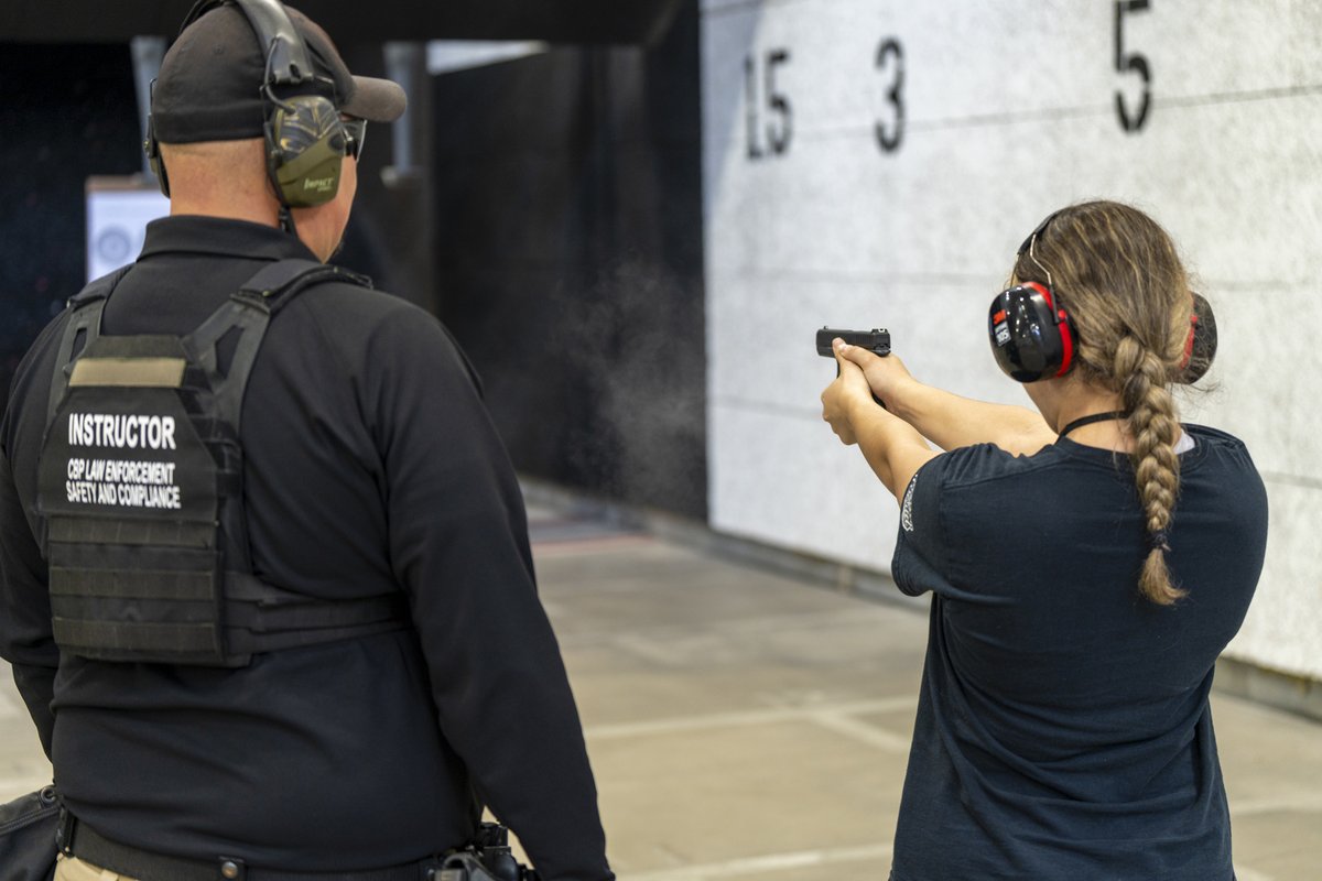 CBPLESCXD's tweet image. During our #PoliceWeek Family Day event earlier this week, family members of @CBP's fallen heroes were given an interactive tour of LESC and @CBP's Advanced Training Center. A special thank you to all the CBP volunteers that helped make this day special! #PoliceWeek2025 #NPW2025