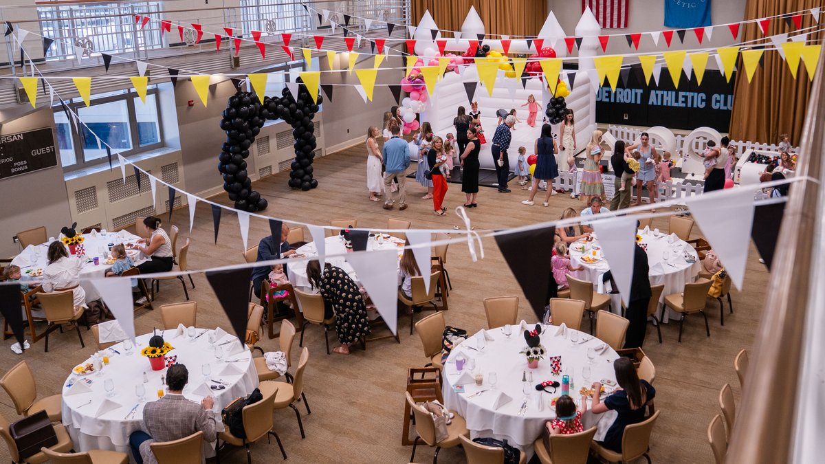 Oh boy—what a magical morning at our Bring Your Own Baby event! DAC parents and little ones had playtime, breakfast and a visit from Mickey and Minnie Mouse. Thanks to Bri Brookins and our Catering and Special Events team for the wonderful day.