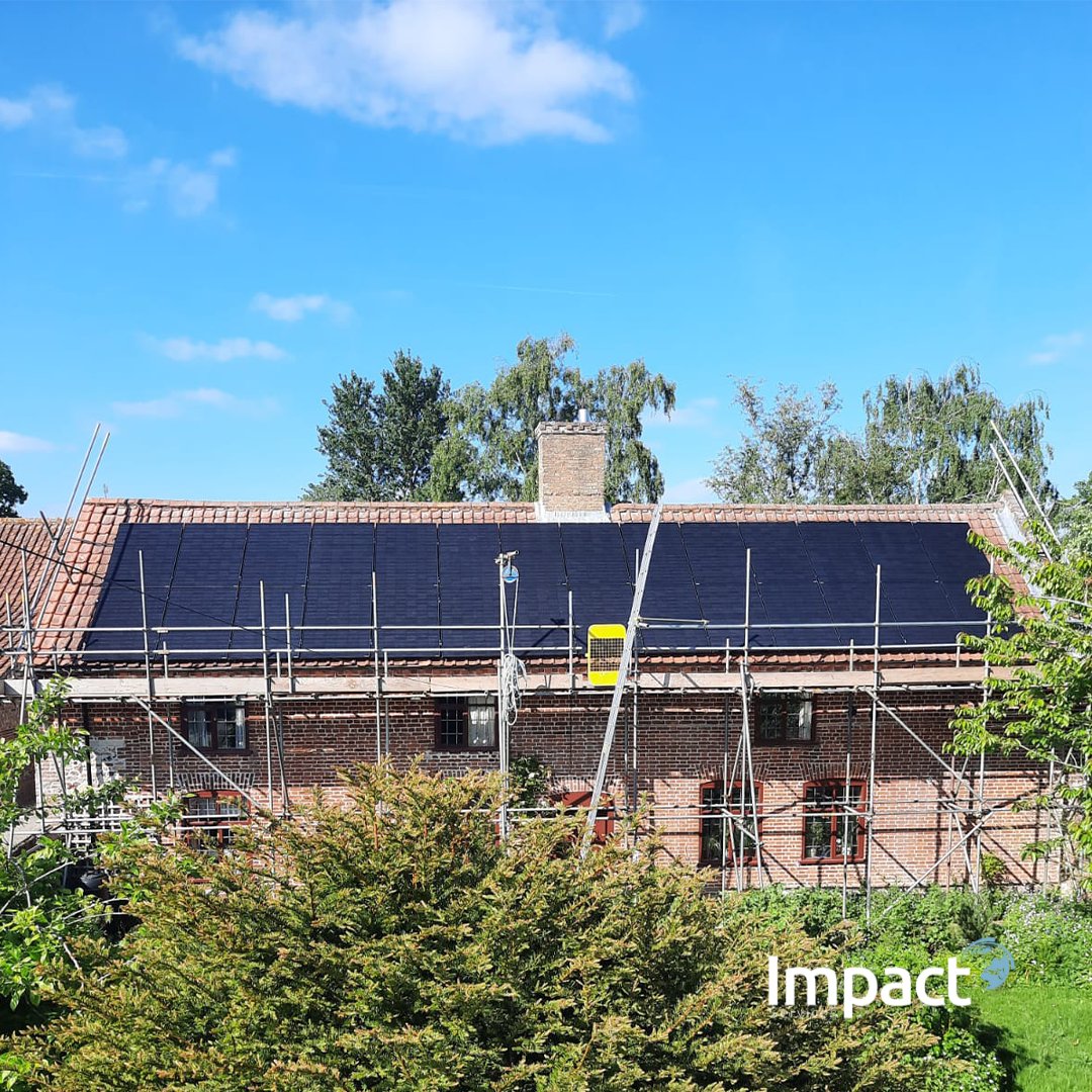 Another incredible week for the Impact Services team! ☀️🔋⚡
 We’ve completed some stunning solar installations this week, alongside plenty of battery storage systems and EV chargers – including customer favourites like the Fox ESS and Tesla Powerwall.
