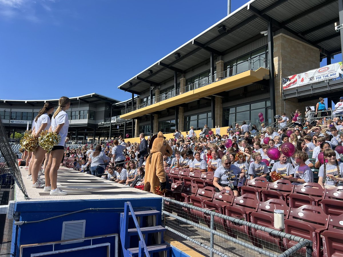 NEadvantage's tweet image. It’s a special day for the Prairie Queen Elementary Mustangs, who are celebrating their National Special Olympics Banner at Werner Park!
It’s a big event for a tremendous honor, and everybody’s here! Story coming!