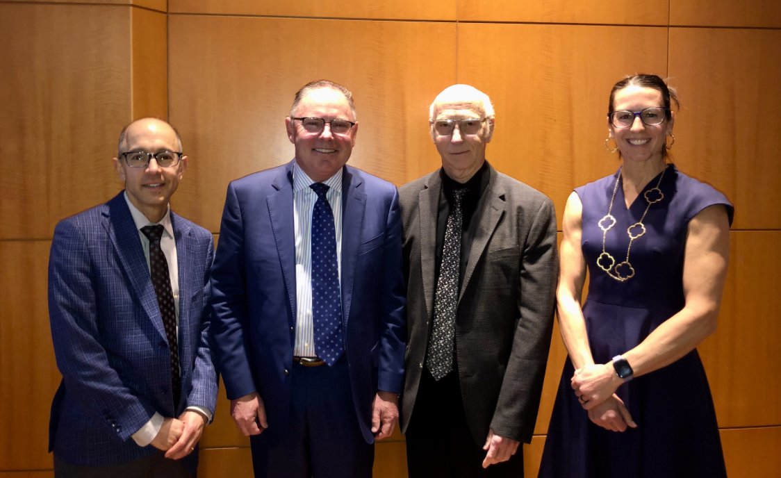 Mayo Clinic Urology (@mayourology) on Twitter photo Today we were honored to host Dr. Mark P. Cain from <a href="/RileyChildrens/">Riley Children's</a> & <a href="/IU_Health/">IU Health</a> as our Visiting Lecturer in honor of <a href="/HusmannDouglas/">Douglas Husmann</a>!
His talk reflected 25+ years of insight into pediatric urologic reconstruction and patient-centered outcomes. 👏
#MedEd #Urology Today we were honored to host Dr. Mark P. Cain from <a href="/RileyChildrens/">Riley Children's</a> & <a href="/IU_Health/">IU Health</a> as our Visiting Lecturer in honor of <a href="/HusmannDouglas/">Douglas Husmann</a>!
His talk reflected 25+ years of insight into pediatric urologic reconstruction and patient-centered outcomes. 👏
#MedEd #Urology