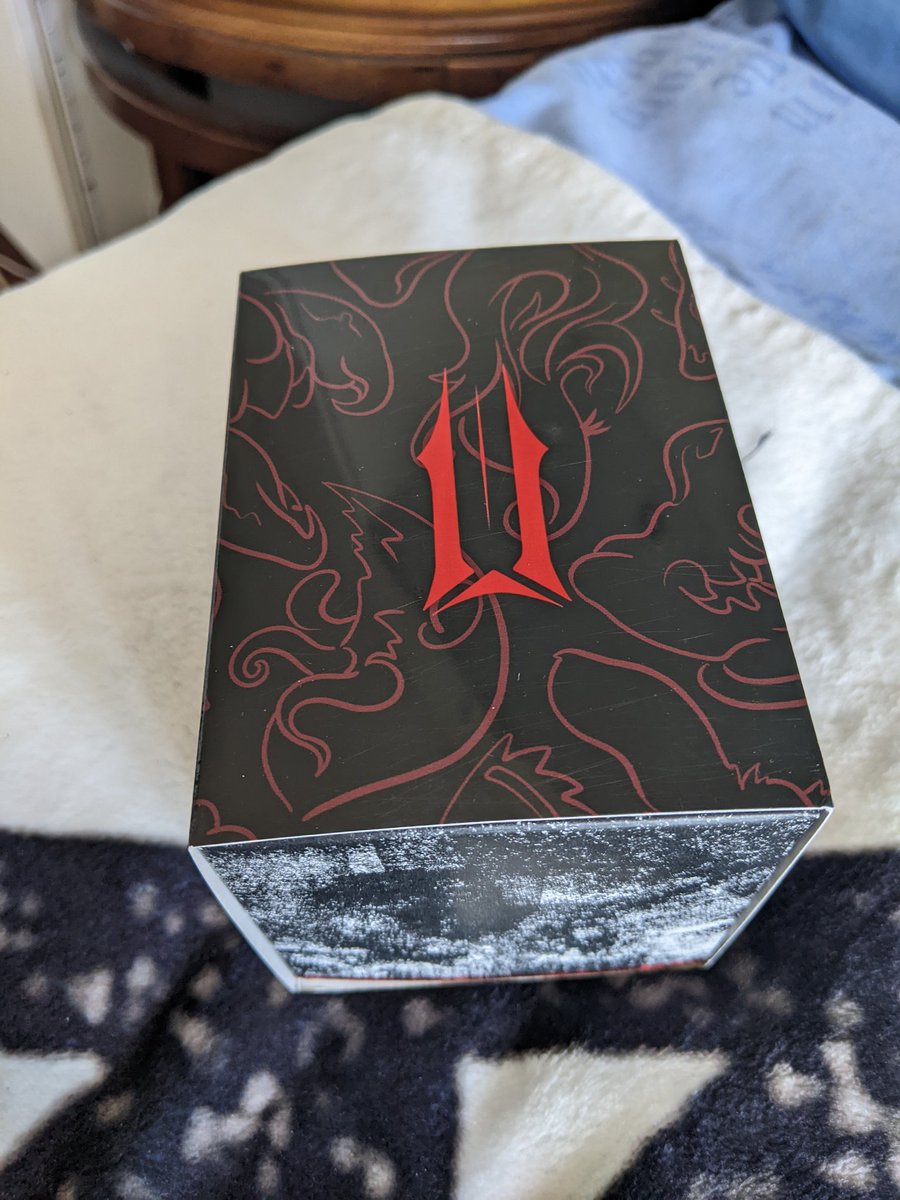 DenisDaCruz7's tweet photo. Thank you @illuviumio watch received today ❤️ https://t.co/tYi5wblAcO