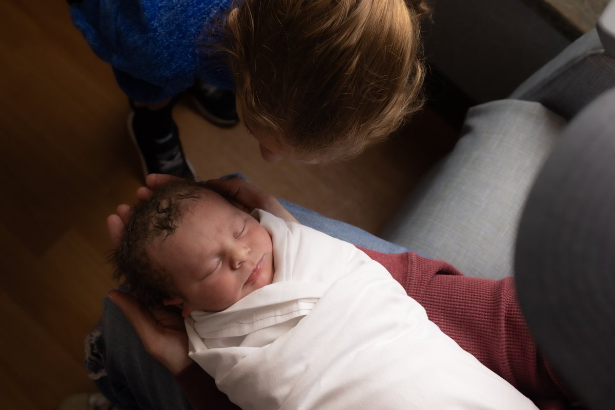 Welcome to the world, Sienna!  My newest and proudest inscription!  We are doing great and enjoying all the baby snuggles. 💖.