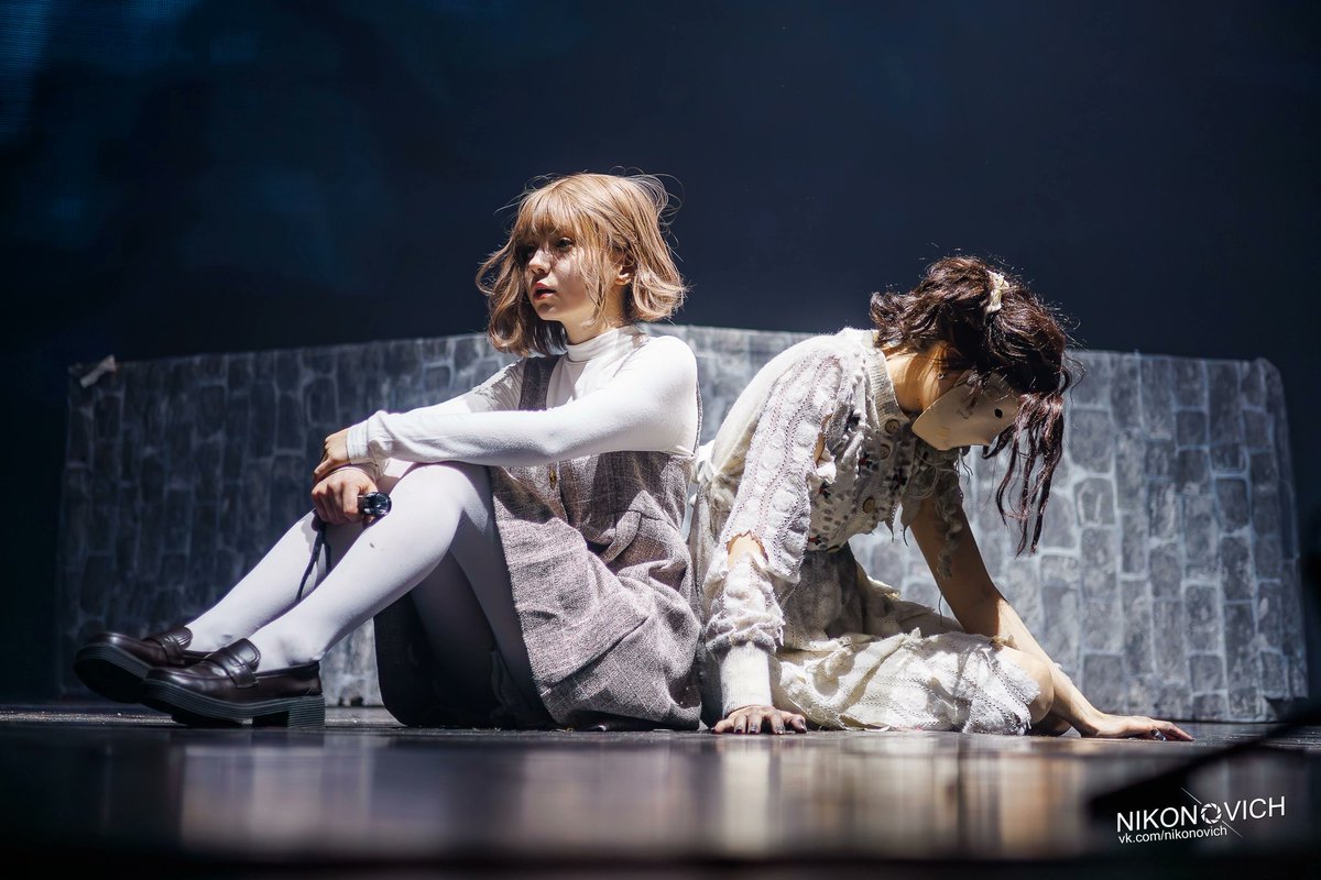 В Воронеже повторно показали "Папа спит". Кайфово опробованы возможности крутой сцены :) 
ph. Nikonovich
#vrnfest