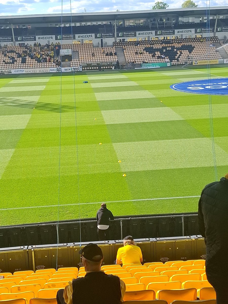 SFjeller's tweet image. Detta er faktisk helt sjukt.
#gress