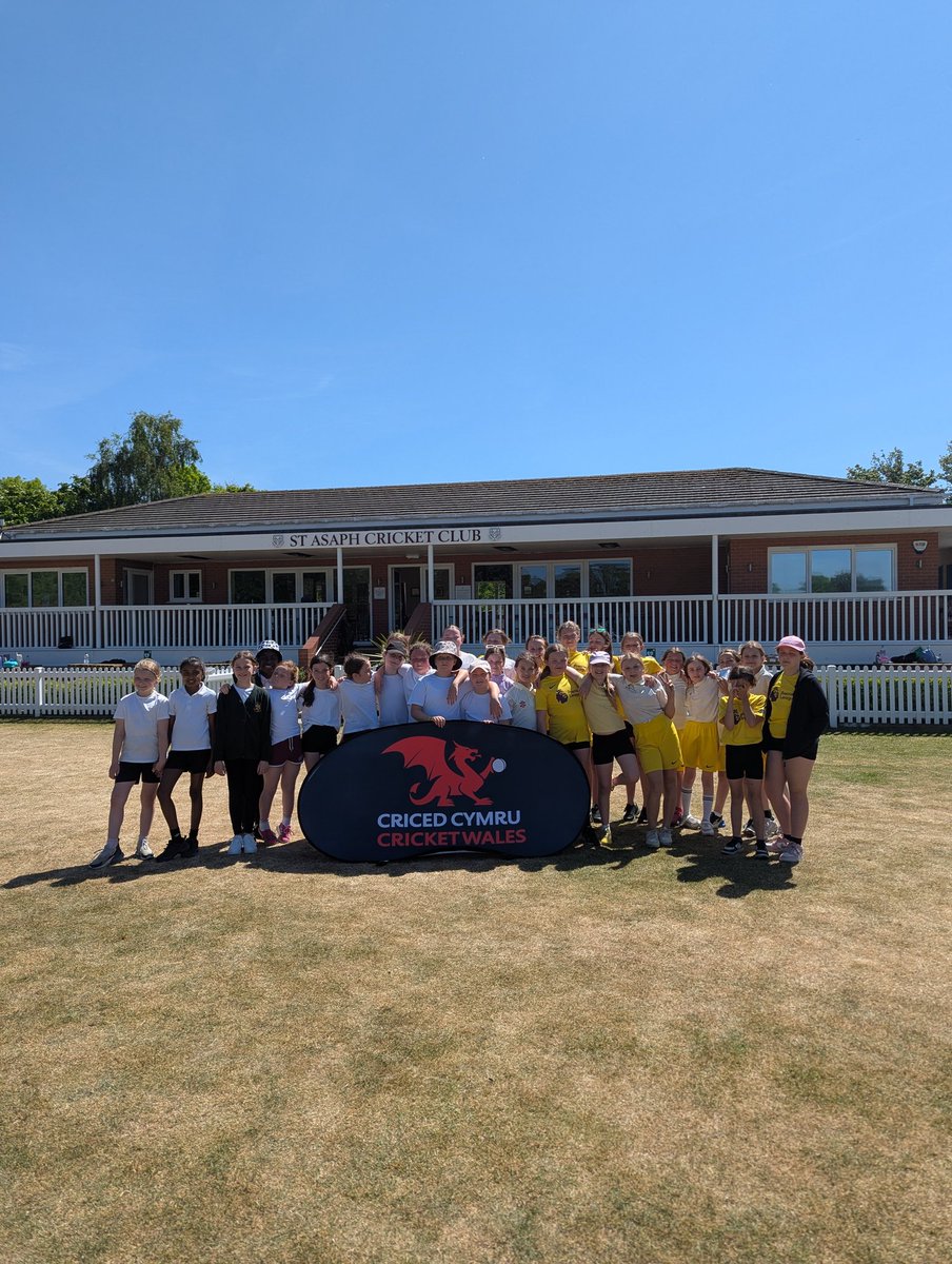 Rachel Warrenger tweet media