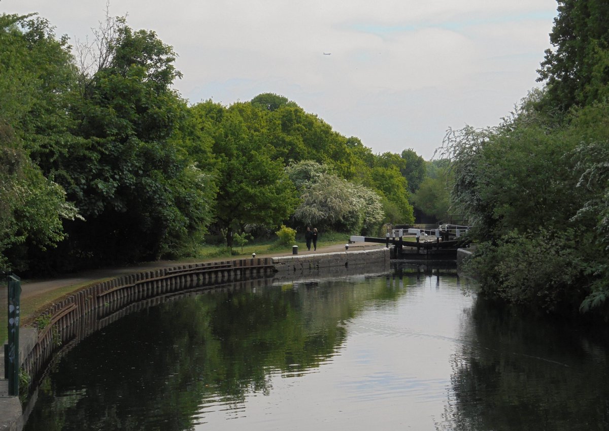 Want to find out about the history of #Hanwell? David Blackwell is showing a fascinating collection of books, maps and photos at Hanwell Library on Saturday 17 May. Open 10am to 3pm and admission is free.