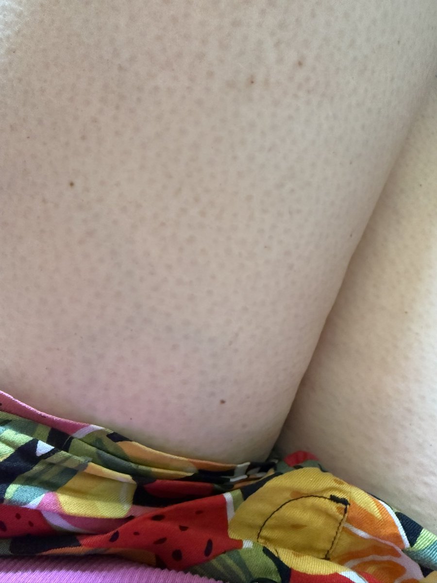 Morning losers, for the good boys and of course for yall non tributing ones hope your coworker pisses in your coffee today
Findom 🔥 Sadist 🔥Amazon