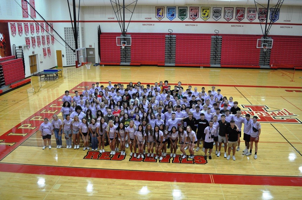 Tipp City Schools (@tippcityschools) on Twitter photo ππΈ A moment to remember...The Tippecanoe High School Class of 2025 gathered this morning for this group photo as they prepare to look ahead toward their next chapter.ππΌβ€οΈπ¨πΌβππ§πΌβπ#WEareTIPP #tippcityschools #classof2025 #lastdayofhighschool #congrats #goodluck ππΈ A moment to remember...The Tippecanoe High School Class of 2025 gathered this morning for this group photo as they prepare to look ahead toward their next chapter.ππΌβ€οΈπ¨πΌβππ§πΌβπ#WEareTIPP #tippcityschools #classof2025 #lastdayofhighschool #congrats #goodluck