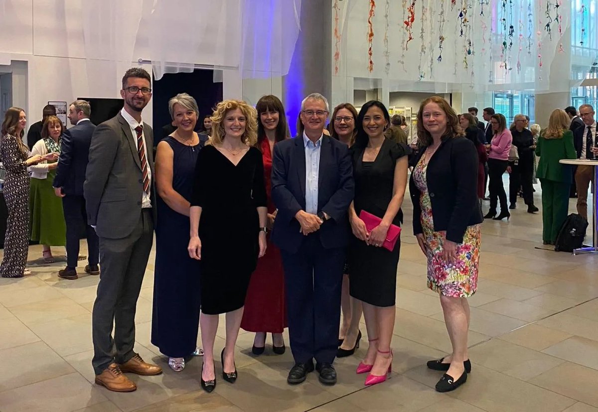 College of Medicine and Health (UoB) (@unibirm_cmh) on Twitter photo A new ‘West Midlands Centre of Excellence for Neuro-Oncology’ was awarded to a Birmingham team of <a href="/unibirmingham/">Uni of Birmingham</a> <a href="/uhbtrust/">University Hospitals Birmingham</a> <a href="/UHNM_NHS/">UHNM NHS Trust 🏥</a>, announced by <a href="/TJBCMission/">Tessa Jowell Brain Cancer Mission</a> last night as part of their aim to provide all UK brain tumour patients with the best care. birmingham.ac.uk/news/2025/brai… A new ‘West Midlands Centre of Excellence for Neuro-Oncology’ was awarded to a Birmingham team of <a href="/unibirmingham/">Uni of Birmingham</a> <a href="/uhbtrust/">University Hospitals Birmingham</a> <a href="/UHNM_NHS/">UHNM NHS Trust 🏥</a>, announced by <a href="/TJBCMission/">Tessa Jowell Brain Cancer Mission</a> last night as part of their aim to provide all UK brain tumour patients with the best care. birmingham.ac.uk/news/2025/brai…