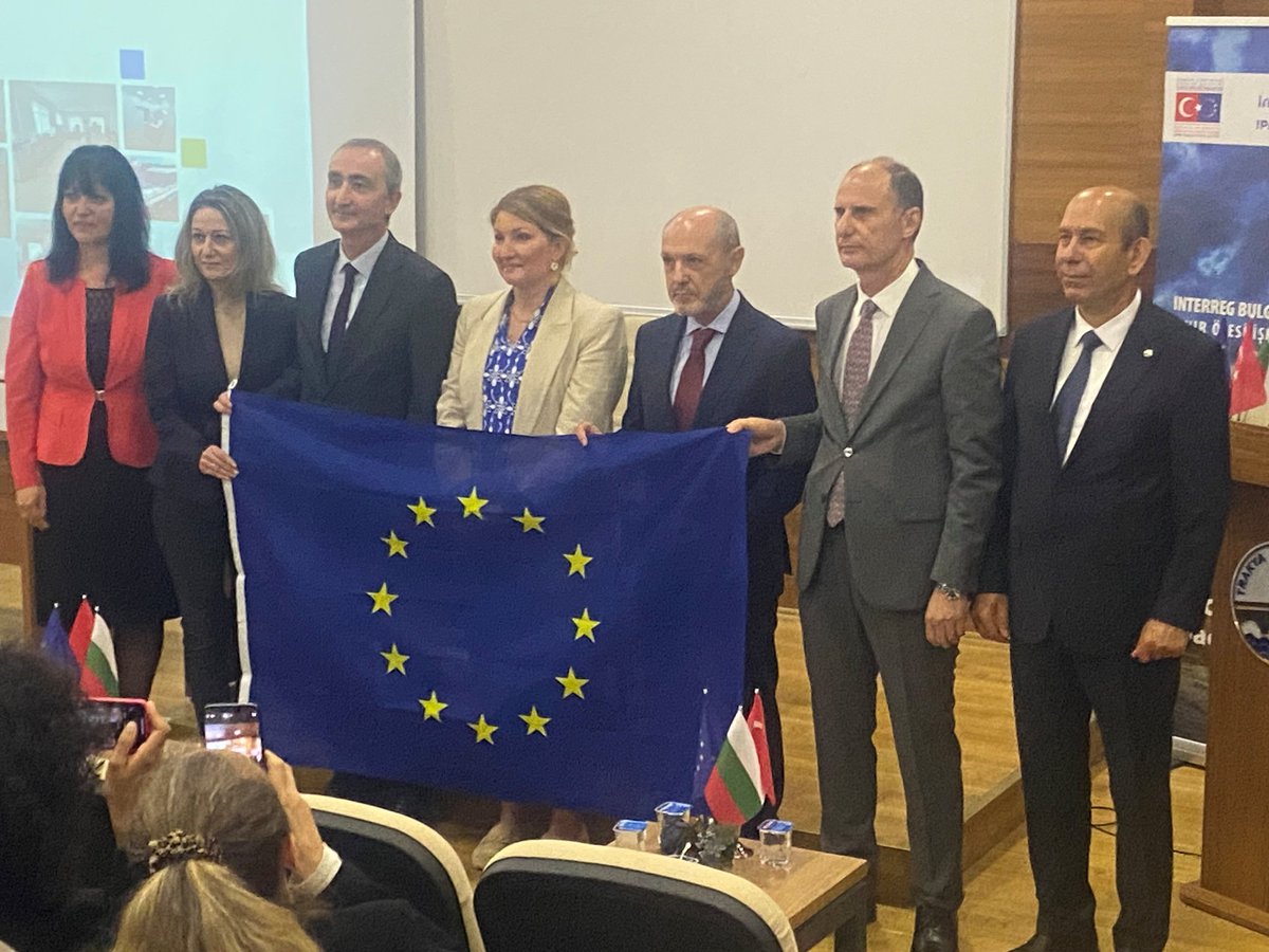 ABBaskanligi's tweet photo. The closing ceremony of the Blue Growth Project, the first strategic project of the Interreg IPA Bulgaria-Türkiye Programme 2014-2020, was held at @trakya_univ, one of the partners of the project.
#cbcbgtr #ipacbc https://t.co/6UuslkaezG