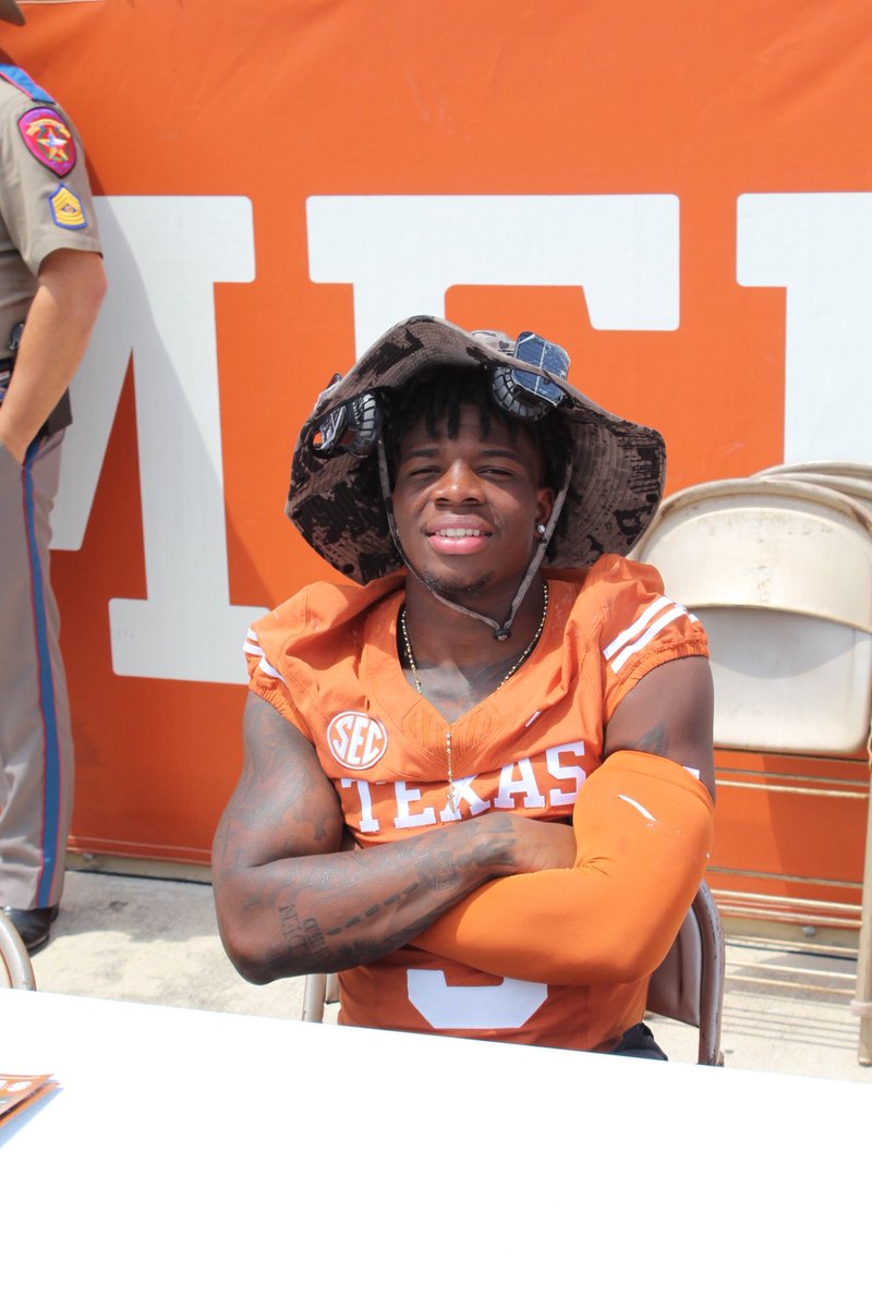 Jerrick4 tweet media