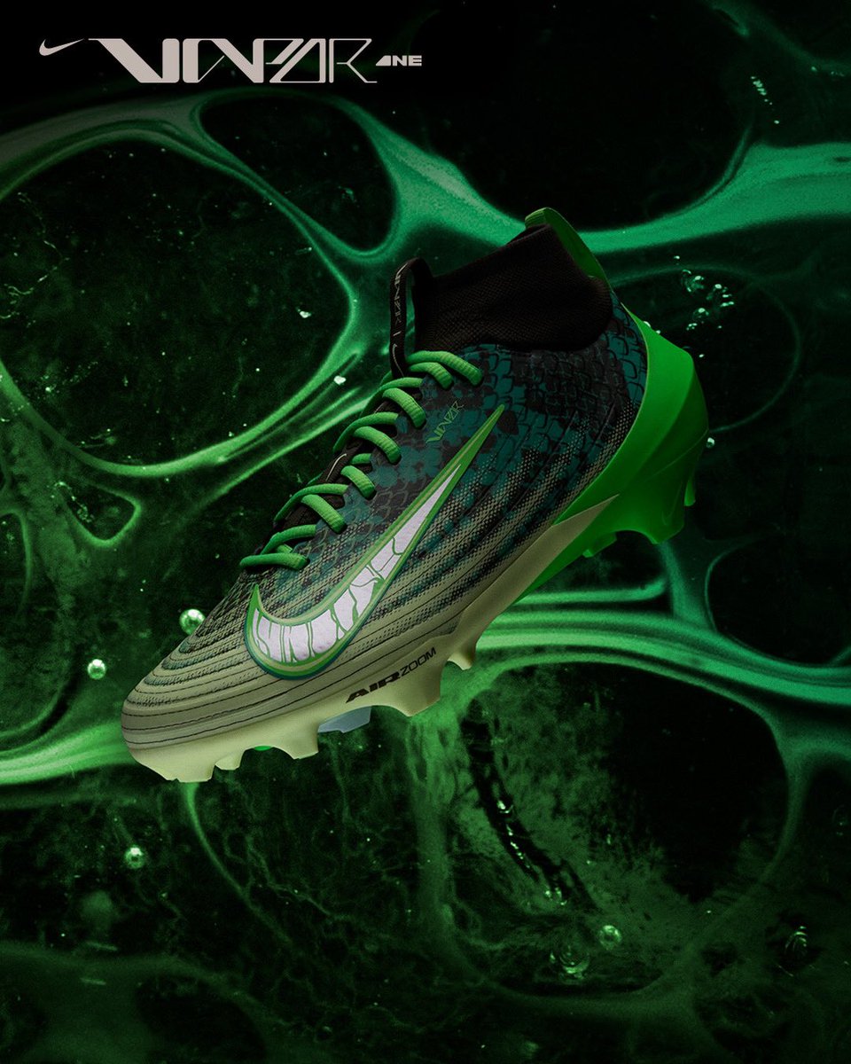 usnikefootball's tweet image. Nike Vapor Pro 1 “CeeDee Lamb”
If you ask @_CeeDeeThree slime isn’t just a word — it’s a lifestyle.
It’s the connection that turns friends into family. It’s the mentality that turns every snap into a show.
It’s CeeDee Lamb. It’s the culture.
Available soon.