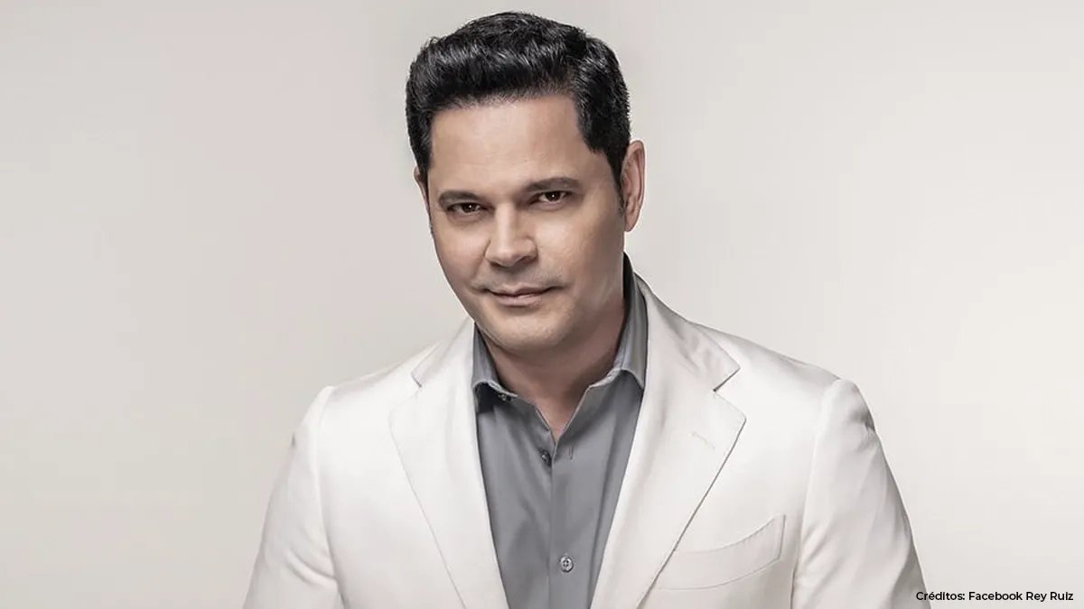 Hoy recordamos a <a href="/reyruizsalsa/">Rey Ruiz</a> , artista que ha brindado su gran voz a éste género musical y es nuestro #artistadeldía en el #Sobrevuelo #Salsa.    

Escuchemos su música en la <a href="/EmisoraAlAire/">EmisoraAl Aire</a> a través de👉fac.mil.co/emisorafac My tuner bit.ly/3vCCBO5

#AdAstra🚀