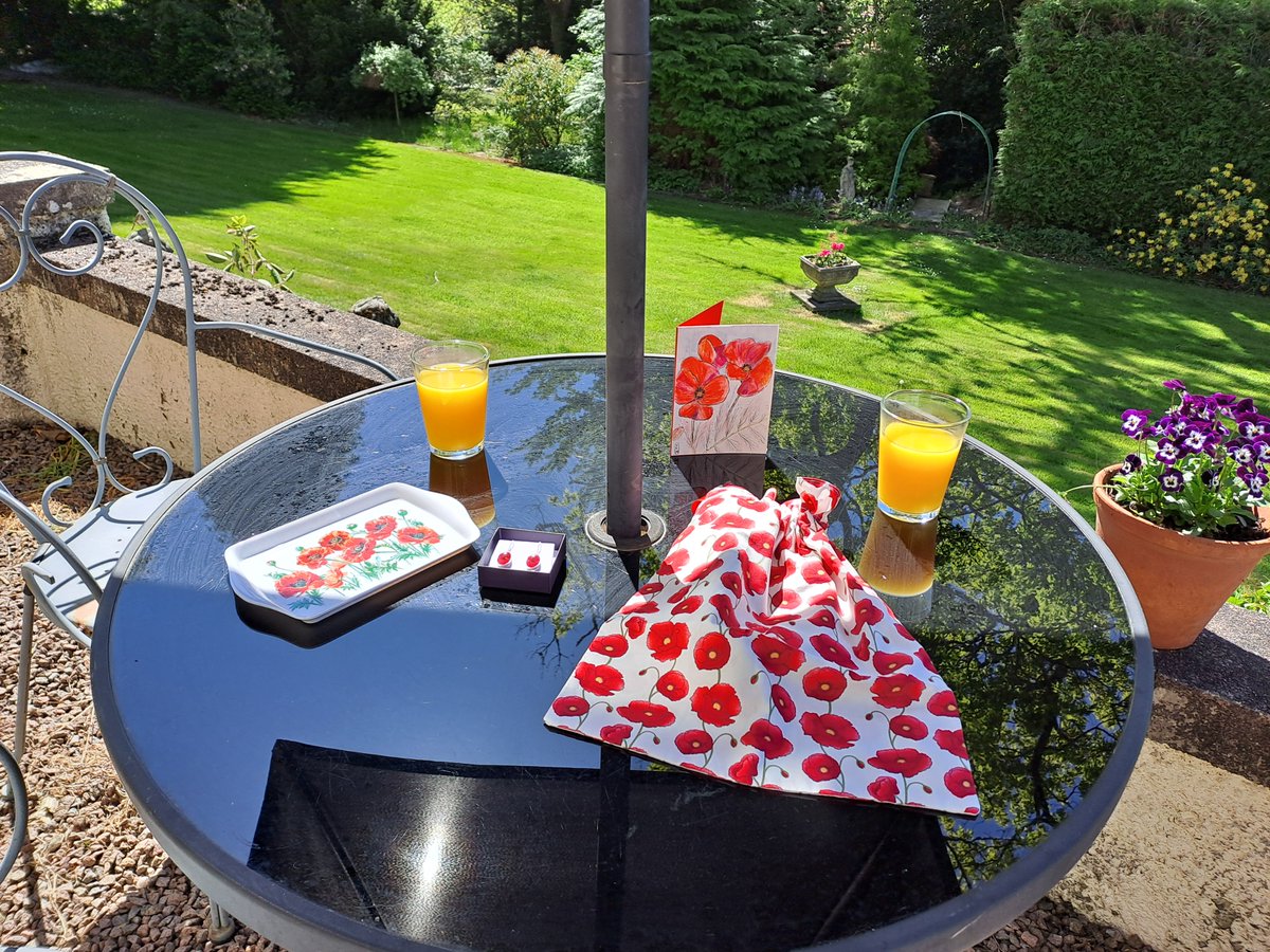 Gorgeous Poppy gifts from a very kind friend, to mark the first book in the Lady Poppy cosy crime series. #scotland <a href="/bookouture/">bookouture</a> #cosycrime #cozycrime #poppy