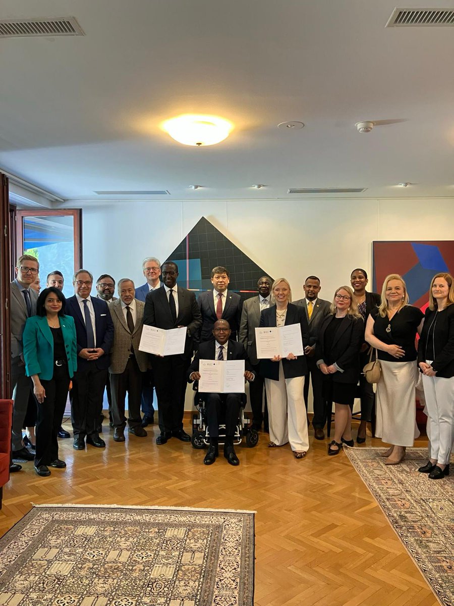 Interpeace tweet media