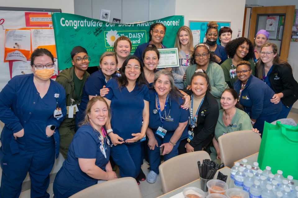 🎉 Congrats to Deanna Lee-Jackson, JHH’s February 2025 #DAISYAwardWinner! 

A grateful patient's wife nominated Deanna, an RN I, for her outstanding compassion, communication &amp; critical thinking. 💚 

#NursingExcellence #JohnsHopkinsNursing