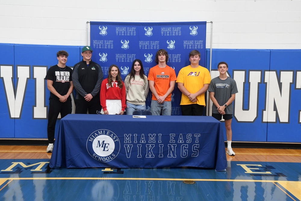 ME__Athletics's tweet photo. Miami East Senior Signings https://t.co/IHYNhZ7qQS https://t.co/XBo4HA8fs2