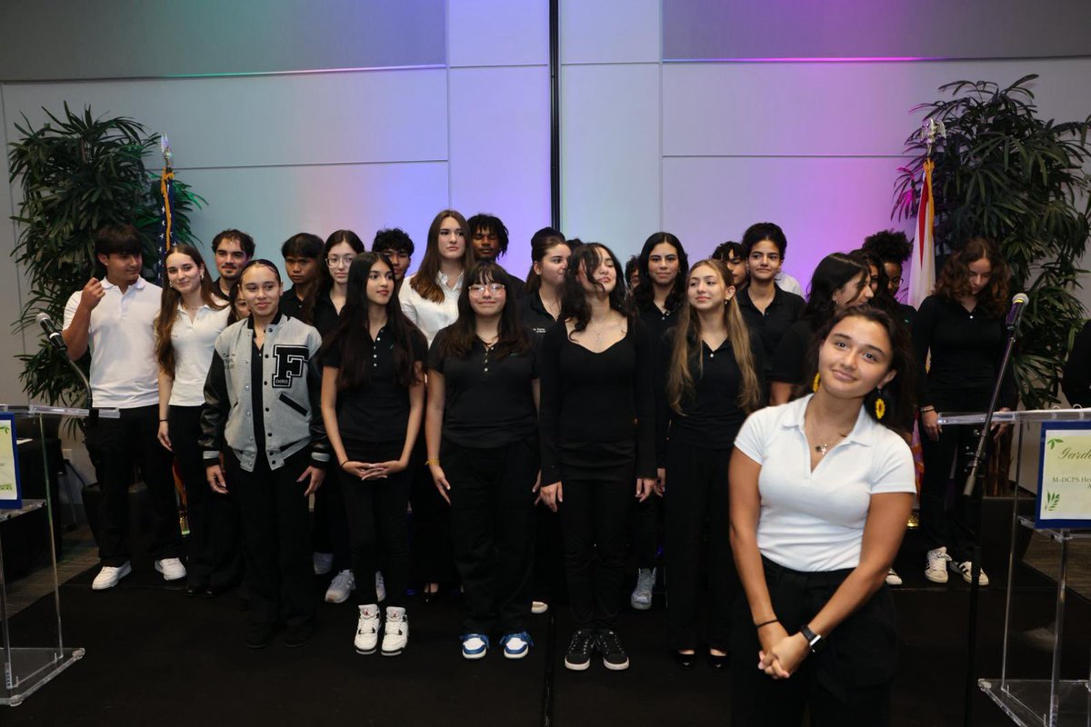 Jose L. Dotres, Ed.D. (@suptdotres) on Twitter photo Excellence at <a href="/MDCPS/">Miami-Dade Schools</a> was celebrated today during the 2025 M-DCPS Family of the Year & Heroes Awards. The District proudly recognized seven extraordinary employees who went above and beyond their professional roles to make a significant impact on the lives of students and Excellence at <a href="/MDCPS/">Miami-Dade Schools</a> was celebrated today during the 2025 M-DCPS Family of the Year & Heroes Awards. The District proudly recognized seven extraordinary employees who went above and beyond their professional roles to make a significant impact on the lives of students and