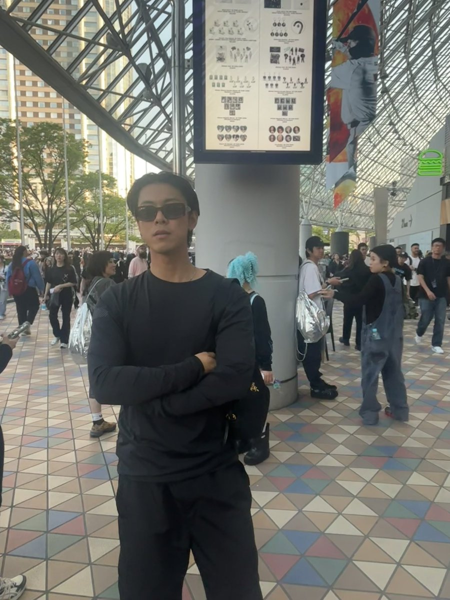 __10sea's tweet photo. 初xg！余韻が半端なさすぎです🚀
最高でした！！！
ALPHAZにならなくちゃですね！！

#XG #XGALX #XG_Official #WeAreXG #XGDebut #XGPerformance  
#JURIN #CHISA #HINATA #HARVEY #JURIA #COCONA #MAYA  
#ALPHAZ #XGLovers #XGFandom #XGSupport #XGEdit https://t.co/WmfXUctAZQ