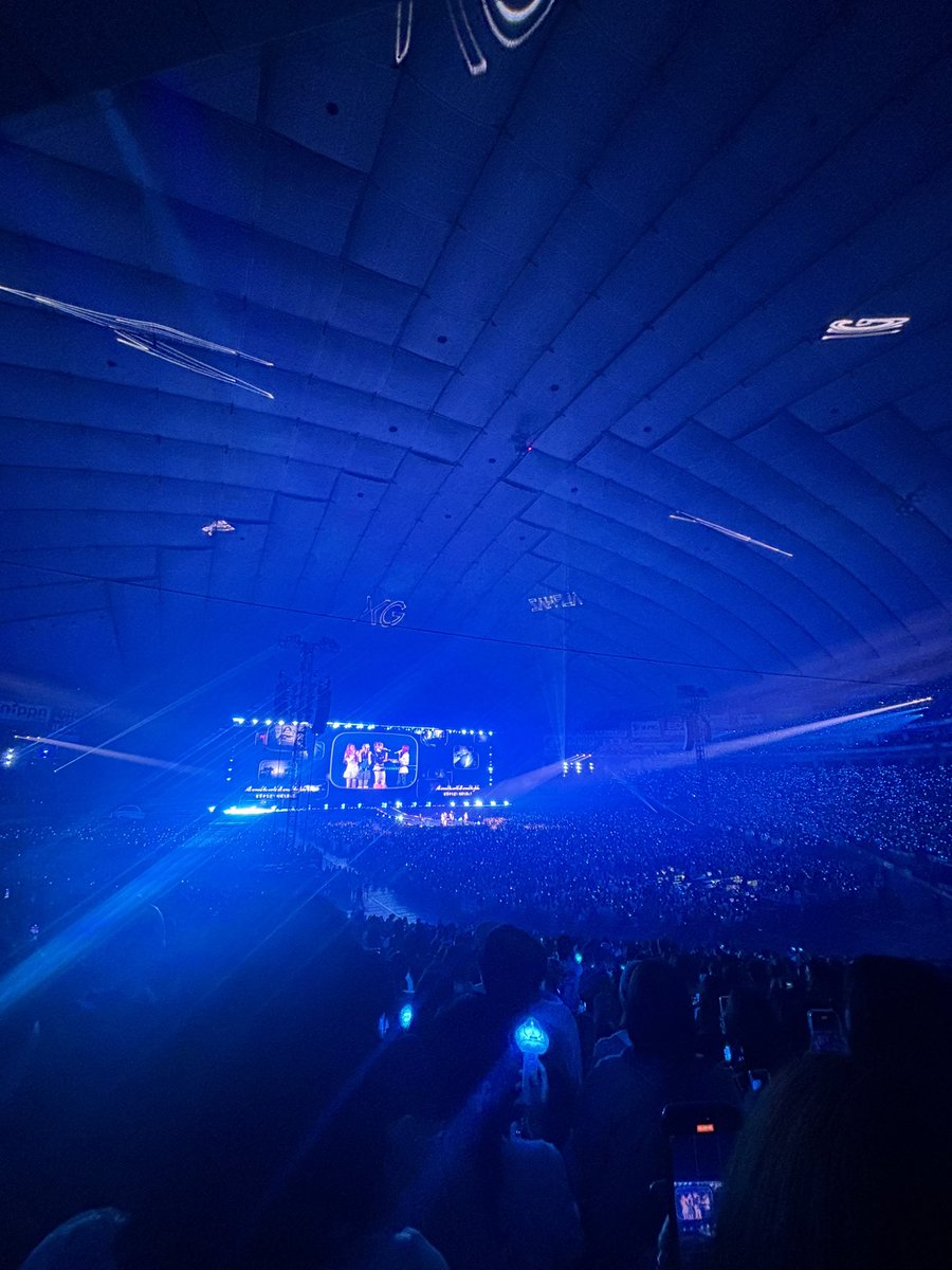 __10sea's tweet photo. 初xg！余韻が半端なさすぎです🚀
最高でした！！！
ALPHAZにならなくちゃですね！！

#XG #XGALX #XG_Official #WeAreXG #XGDebut #XGPerformance  
#JURIN #CHISA #HINATA #HARVEY #JURIA #COCONA #MAYA  
#ALPHAZ #XGLovers #XGFandom #XGSupport #XGEdit https://t.co/WmfXUctAZQ