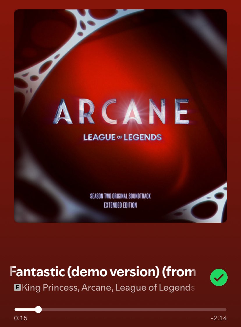 Hania🐝 tweet media