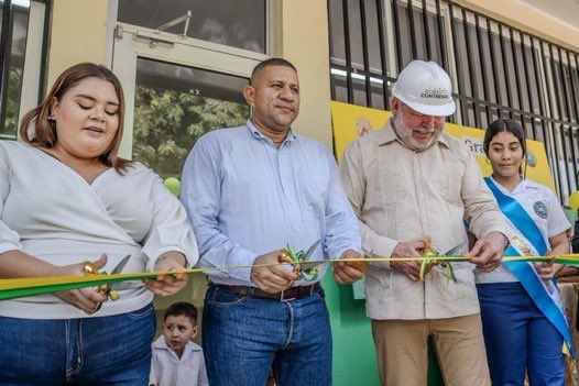 CarlosBerm21678's tweet photo. @elmeromero4587 @AgresivoSinPaja @RobertoContreM ¿Sabías Que?

Se entregó el proyecto de mejoramiento del Centro de Educación Básica Doctor Antonio Ramón Vallejo, ubicado en la colonia Villa Ernestina.

La obra incluyó la rehabilitación de diversos espacios, entre ellos la cocina, el laboratorio de computación. https://t.co/tue3Mk2z4j