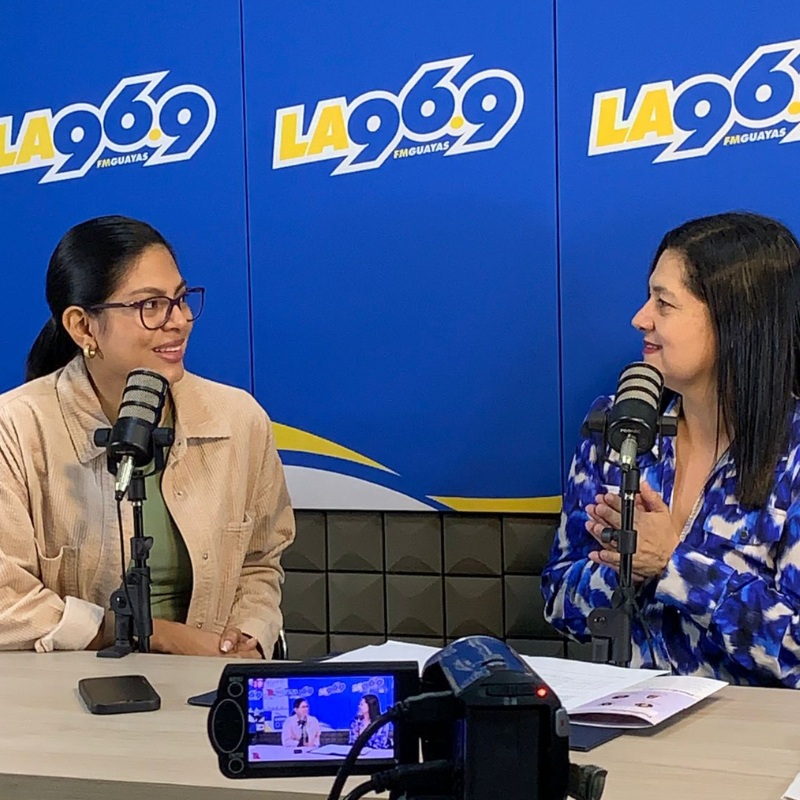 espae's tweet image. Hoy estuvimos en @RadioCarnavalEc  96.9 FM con Paola Ochoa, directora del Diplomado de Habilidades para Mujeres Directivas de ESPAE, hablando sobre educación de posgrados, empleabilidad y el III Foro de Mujeres Directivas.
Aquí te dejamos las ideas clave
#MujeresDirectivas #ESPAE