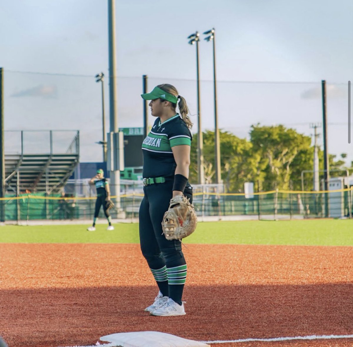 RachelRod_2025's tweet photo. End of an era. 💚 See you 🔜 @BarryUSoftball #26out #gobarrybucs @GoBarryBucs @StBrendanHigh @stbathletics_ https://t.co/VkOD3VVlUM