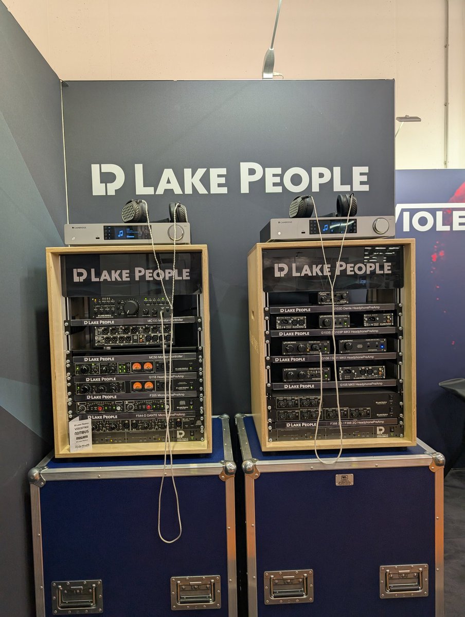 eear_yoshikei's tweet image. LAKE PEOPLE
スタジオ等のプロ向けにアンプを製作しているメーカー。日本だとVIOLECTRICという名前の方が知っている方も多いのではないでしょうか？LAKE PEOPLEはプロ用、VIOLECTRICは民生用という住み分けみたいです。VIOLECTRICはe☆イヤホンでも取り扱いあります！
#HIGHEND2025
