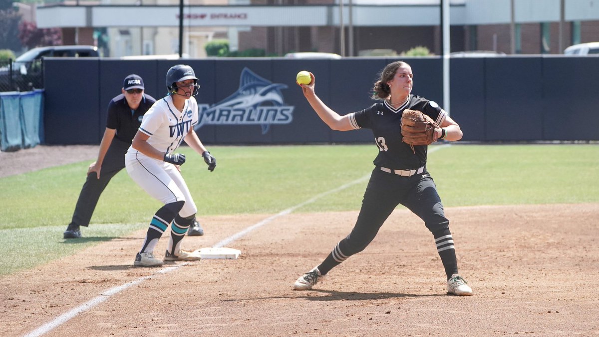 In the battle 😤

Swarthmore trails No. 3 Virginia Wesleyan 1-0 after three innings.