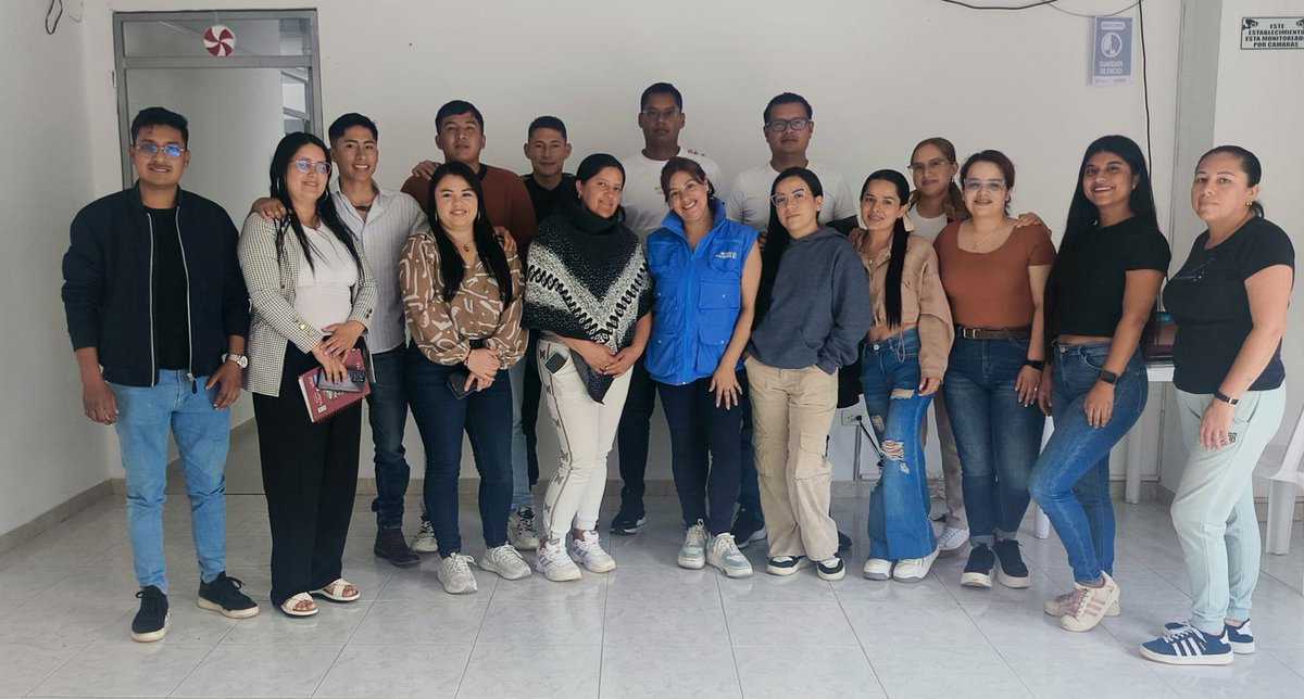 ONUMujeresCol's tweet photo. #Raíces 🌿 Fortalecemos capacidades en Cumbitara, Leiva y Policarpa para planificar con enfoque de género. Así impulsamos el empoderamiento económico de las mujeres rurales de la cordillera y construimos territorios más igualitarios. 🌿 https://t.co/94QUzaWGnE