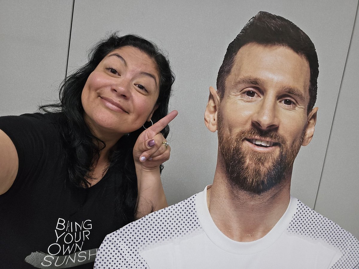 I decided to invite a special guest to join us during small group time. He will definitely motivate my students to continue learning these two  weeks before summer. ⚽️🤣#MrsSalinaslovesthird #BeTheOne