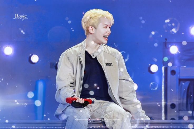 #우지 #WOOZI #세븐틴 #SEVENTEEN <a href="/pledis_17/">세븐틴(SEVENTEEN)</a>
