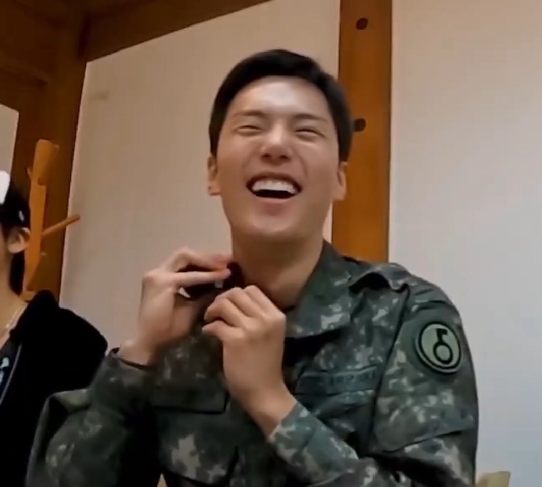 귀여워죽을라함 ...