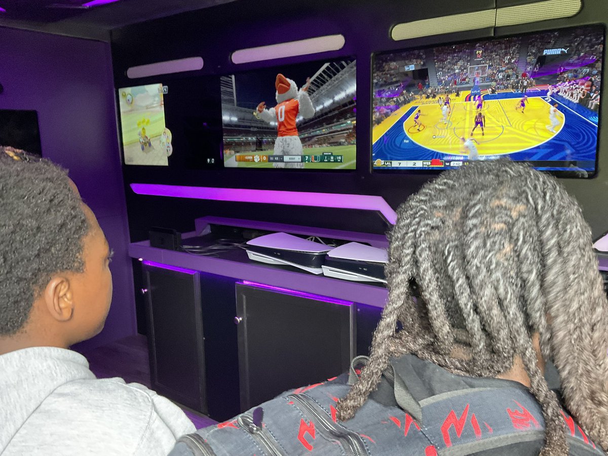 Crawford W. Long Middle School tweet media