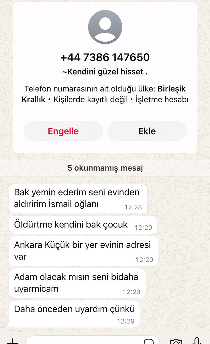 ismailari_'s tweet photo. Şahinler Çetesiyle bağlantılı olduğu bilinen Gökhan Göz ile ilgili “yargıda rüşvet” haberi yaptığım için hem mesajlarla hem de defalarca aranarak tehdit edildim. “Adresini biliyoruz” dediler…

Akrabalarımın kişisel verilerine ulaşmışlar ve bana da yolladılar. En üzüldüğüm şey ise akrabalarıma ulaşıp onlara küfür edip tehdit etmeleri oldu. 

Yurtdışı numaralarından arayacak kadar ve attıkları mesajları silecek kadar korkak, cezasızlıktan beslendikleri için de bu kadar cesurlar!

Konuyu Emniyet’e ve İçişleri Bakanlığı yetkililerine bildirip şikâyetçi oldum. 

Emniyet’te de dediğim gibi şu saatte sonra benim ve ailemin canı bu devlete emanet. Başıma bir şey gelirse de adres bellidir.

Biz gazeteciyiz ve gazetecilik yapmaya da devam edeceğiz!

@EmniyetGM @TC_icisleri @AliYerlikaya
