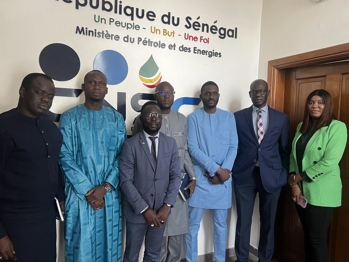 gespetrogaz (@gespetrogazsn) on Twitter photo Rencontre positive entre le Chef du GES et son équipe avec le Secrétaire Technique du Comité National de Suivi du Contenu Local pour explorer une collaboration stratégique.
ContenuLocal #Collaboration #Partenariat #GES #Sénégal
<a href="/STCNSCL/">Secrétariat Technique du CNSCL</a> Rencontre positive entre le Chef du GES et son équipe avec le Secrétaire Technique du Comité National de Suivi du Contenu Local pour explorer une collaboration stratégique.
ContenuLocal #Collaboration #Partenariat #GES #Sénégal
<a href="/STCNSCL/">Secrétariat Technique du CNSCL</a>