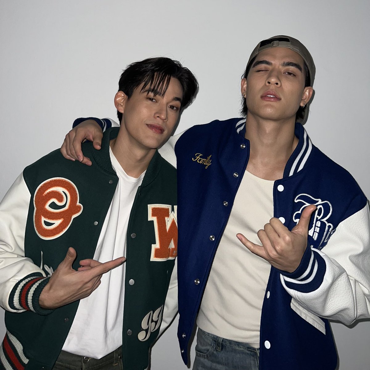 minimw69's tweet photo. my kpop ship                          my current ship https://t.co/xEe8FRP8KP