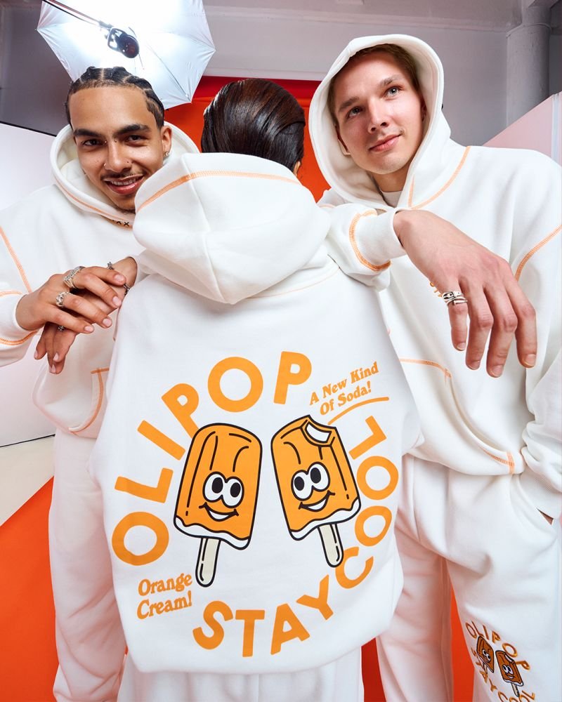 Talk about collabs that crush.

staycoolnyc.com/collections/st…

<a href="/drinkolipop/">OLIPOP</a> X <a href="/STAYCOOLNYC/">STAYCOOLNYC</a>