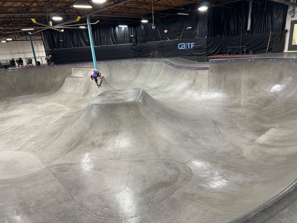 sergi_bosch's tweet photo. CATF (California Training Facility) has apparently shut down and is being replaced by a Level Up Facility. It's the end of another skateboarding era. Let's see how Level Up supports the general skateboarding community. 
#skateboard #sports #youth #education #California https://t.co/YdSnQdejdM
