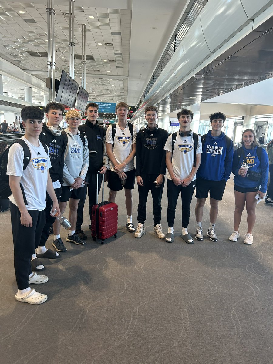 ✈️ KC 🏀