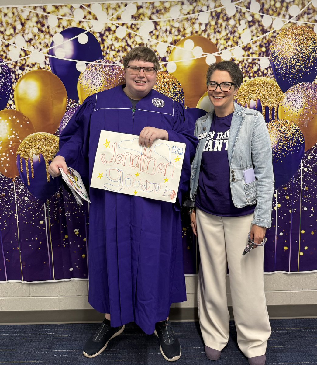 Jaymie Popcheff (@popcheffproud) on Twitter photo When you see what the future can hold when we build a community that does things differently, you know that everyone can succeed! Way to go, JS! So proud of you! @DrLindaWatkins <a href="/mr_worden/">Trenton</a> <a href="/TarynJRichard/">Taryn Richard</a> <a href="/WayneTwpSuper/">Dr. Jeff Butts</a> <a href="/SandersSELF/">Sanders SELF</a> <a href="/Sanders_SW/">Ms. Kirkham 🤷🏼♀️</a> When you see what the future can hold when we build a community that does things differently, you know that everyone can succeed! Way to go, JS! So proud of you! @DrLindaWatkins <a href="/mr_worden/">Trenton</a> <a href="/TarynJRichard/">Taryn Richard</a> <a href="/WayneTwpSuper/">Dr. Jeff Butts</a> <a href="/SandersSELF/">Sanders SELF</a> <a href="/Sanders_SW/">Ms. Kirkham 🤷🏼♀️</a>