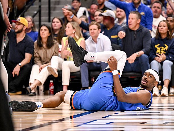 TheDunkCentral's tweet image. Game 7 in OKC is the most expensive Thunder home game on @TickPick record — current get-in price is $185 🤯
