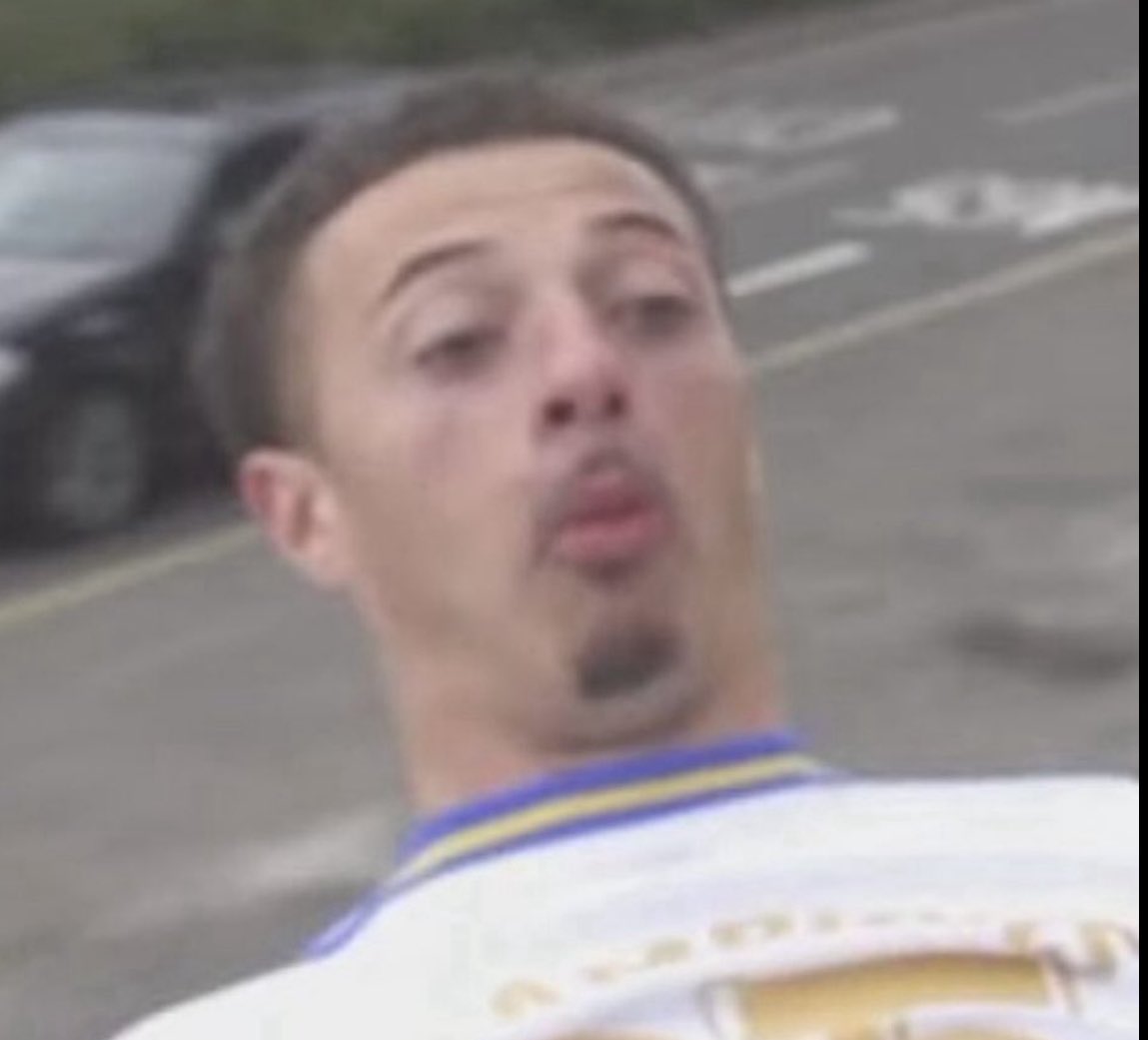 Captain 💛🤍💙
👊💛💙🇩🇪 #lufc #alaw #mot #leedsunited