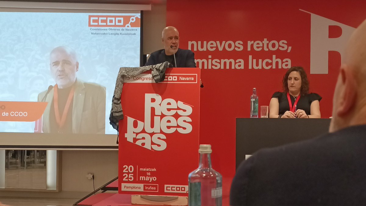 CCOO Navarra (@ccoonavarra) on Twitter photo <a href="/CCOO/">COMISIONES OBRERAS</a> <a href="/Industria_CCOO/">CCOO de Industria #PactoIndustriaYA</a> <a href="/CCOOInd_NAV/">Ccoo Industria Navarra</a> <a href="/59chechu/">Chechu Rodriguez Gil</a> <a href="/JosemaRomeo/">Josema Romeo</a> <a href="/UnaiSordo/">Unai Sordo</a> <a href="/CarlosSola_/">Car Los</a> <a href="/josebaeceolaza/">Joseba Eceolaza</a> <a href="/Piliruizcobo/">Pili Ruiz Cobo</a> <a href="/parriaga2013/">pilar arriaga</a> <a href="/FeNavarra/">Enseñanza-Irakaskuntza CCOO Navarra</a> 🎙️"Debemos ser ambiciosos para abordar los retos que la coyuntura económica y política mundial pone ante nosotros. Nadie tiene tanta capacidad organizativa como <a href="/CCOO/">COMISIONES OBRERAS</a> en el Estado" (<a href="/UnaiSordo/">Unai Sordo</a>). <a href="/CCOO/">COMISIONES OBRERAS</a> <a href="/Industria_CCOO/">CCOO de Industria #PactoIndustriaYA</a> <a href="/CCOOInd_NAV/">Ccoo Industria Navarra</a> <a href="/59chechu/">Chechu Rodriguez Gil</a> <a href="/JosemaRomeo/">Josema Romeo</a> <a href="/UnaiSordo/">Unai Sordo</a> <a href="/CarlosSola_/">Car Los</a> <a href="/josebaeceolaza/">Joseba Eceolaza</a> <a href="/Piliruizcobo/">Pili Ruiz Cobo</a> <a href="/parriaga2013/">pilar arriaga</a> <a href="/FeNavarra/">Enseñanza-Irakaskuntza CCOO Navarra</a> 🎙️"Debemos ser ambiciosos para abordar los retos que la coyuntura económica y política mundial pone ante nosotros. Nadie tiene tanta capacidad organizativa como <a href="/CCOO/">COMISIONES OBRERAS</a> en el Estado" (<a href="/UnaiSordo/">Unai Sordo</a>).