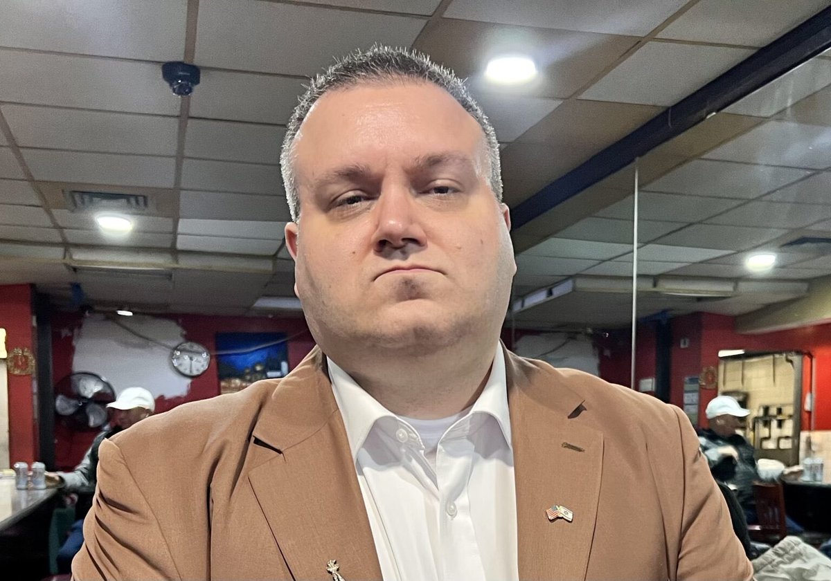 gonzalodurannyc's tweet photo. In what is arguably the most liberal part of the country, one Manhattan conservative member is fighting against all odds, running as the Conservative and Republican candidate for New York City Council District 2.
Read my article here: https://t.co/GNP1XhNVeD
#JasonMurillo #CD2 https://t.co/MsYpFL1qpC