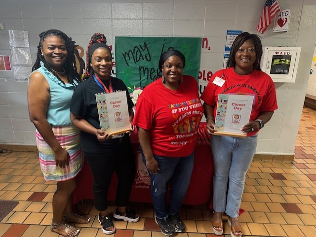 Anne Williamson tweet media