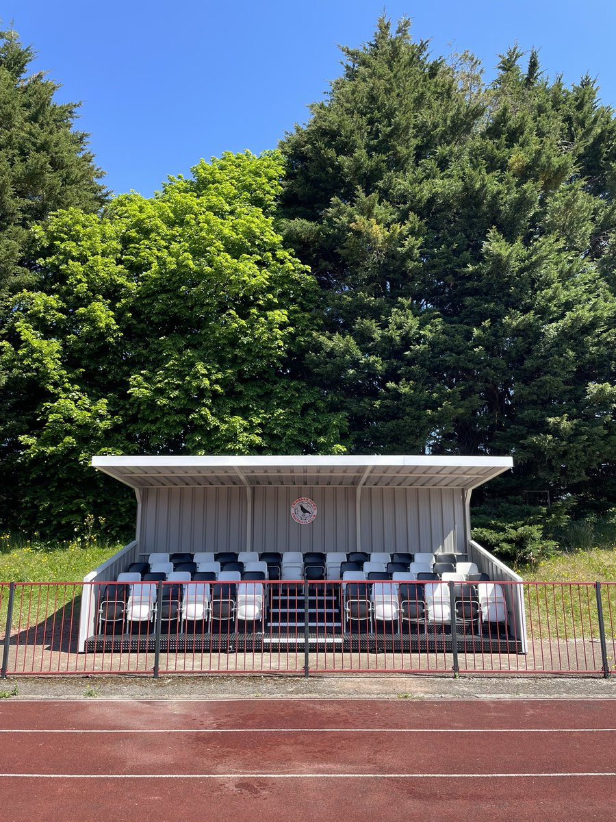 Cwmbrân Town tweet media