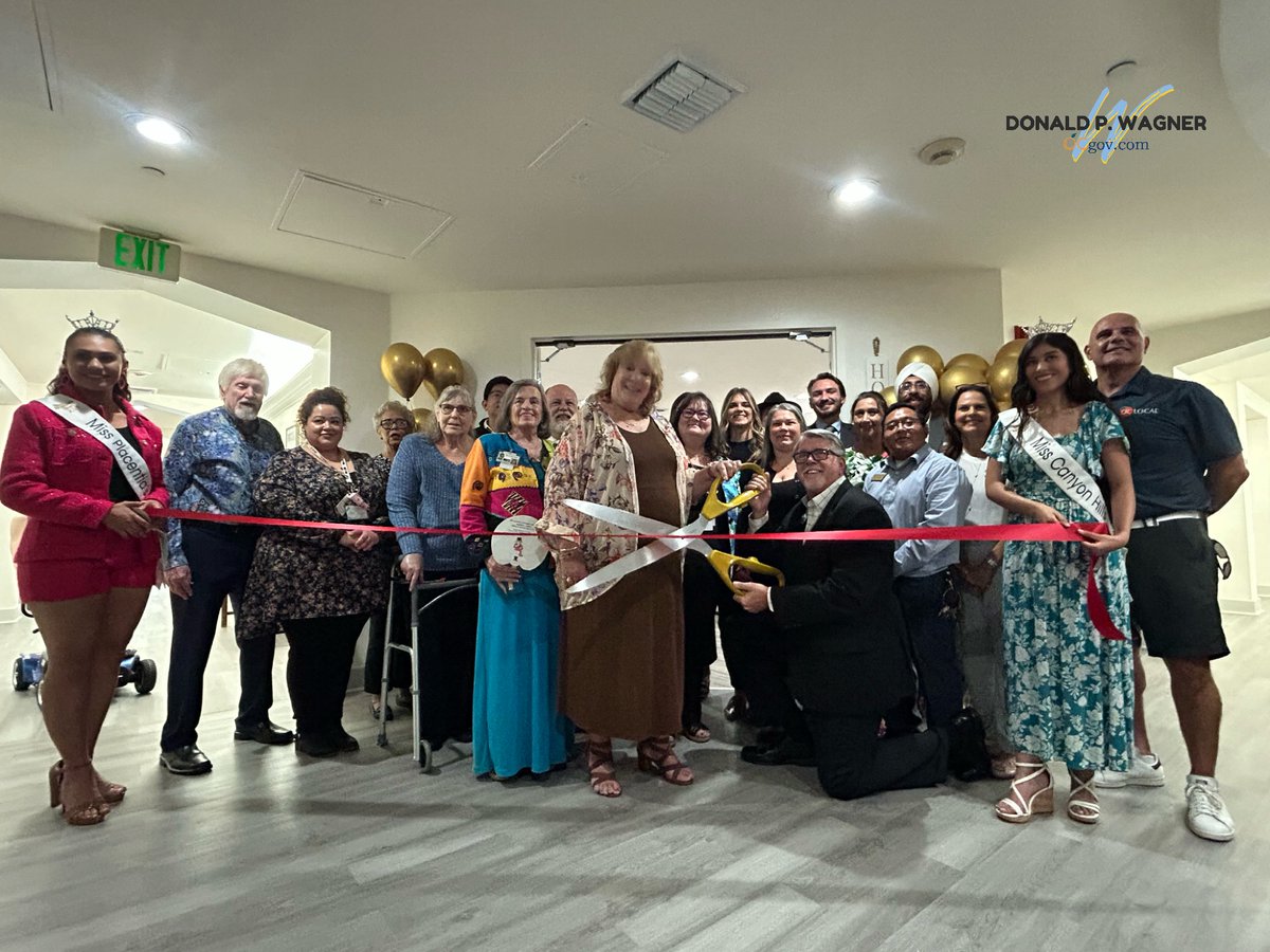 DonWagnerCA's tweet photo. My Field Representative, John Polk, presented a certificate of recognition at the grand re-opening of Senior Living Community in Yorba Linda, which aims to provide the highest quality care to senior citizens in Orange County.

Congratulations on your grand re-opening! https://t.co/sBch50NZaH